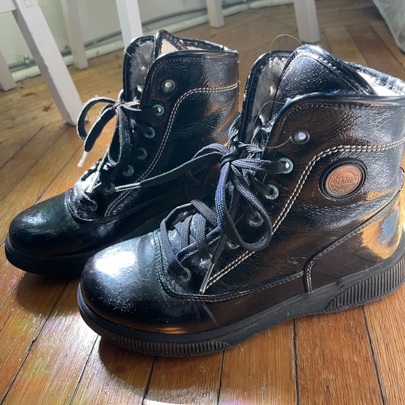 OLANG Winter Boots with retractable cleats - Picture 2 of 5